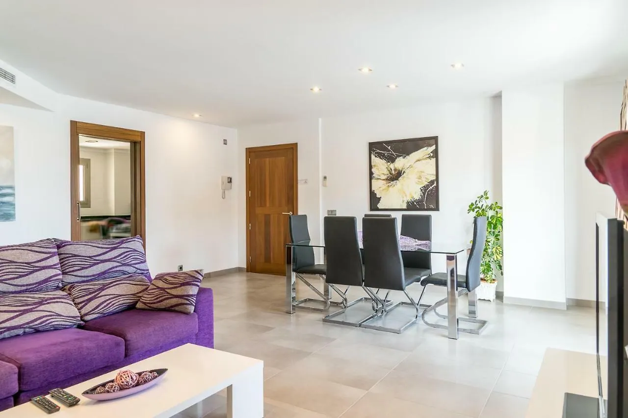 Apartment Cormes By Sunvillas Mallorca Port de Pollenca Spain